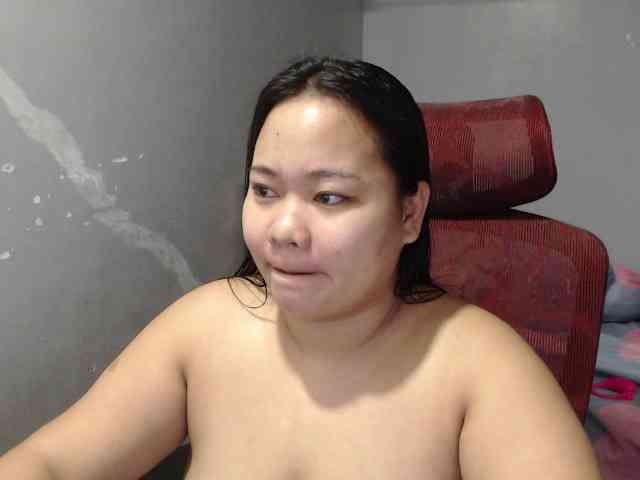 BubbleButtPinay webcam