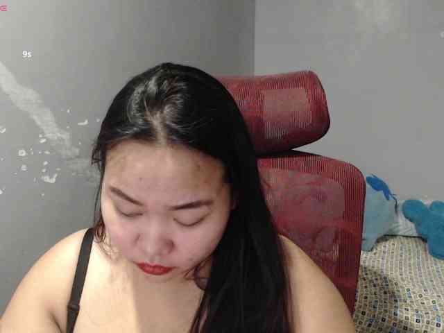 BubbleButtPinay webcam