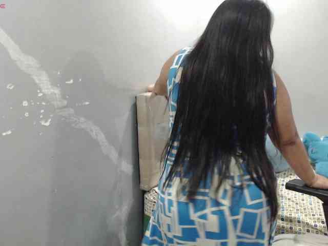 BubbleButtPinay webcam