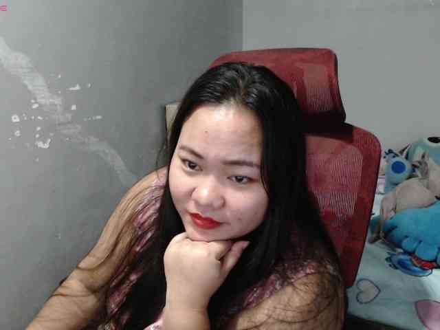 BubbleButtPinay webcam
