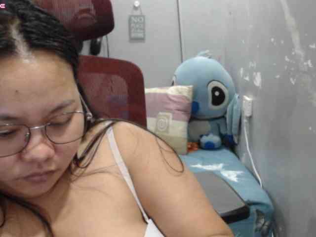 BubbleButtPinay
