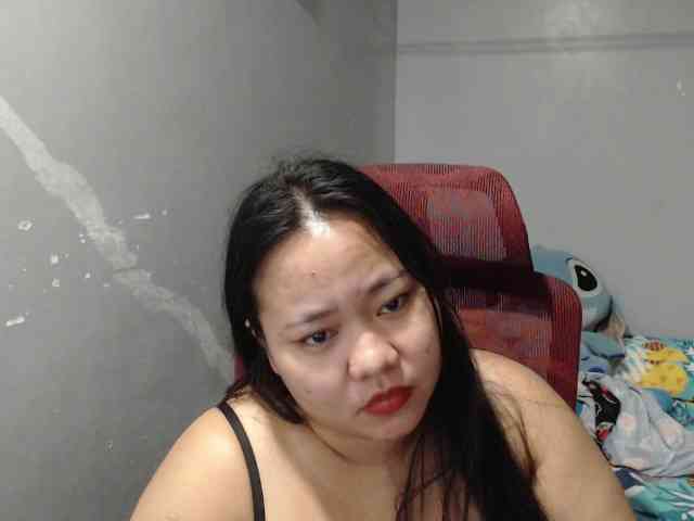 BubbleButtPinay webcam
