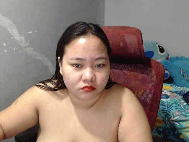 BubbleButtPinay webcam