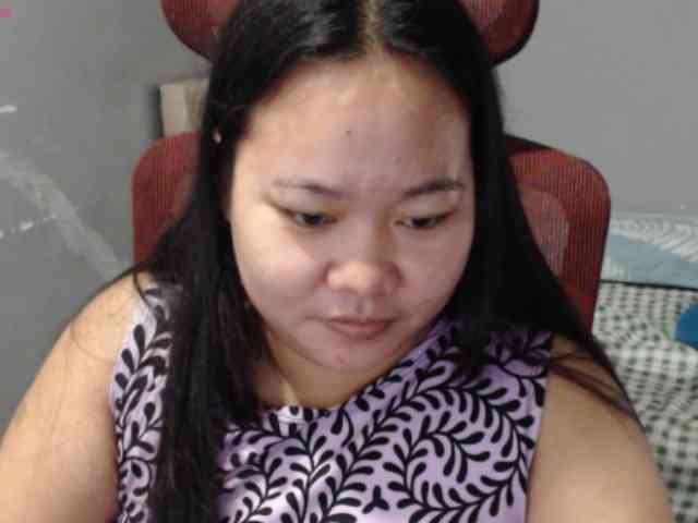 BubbleButtPinay webcam