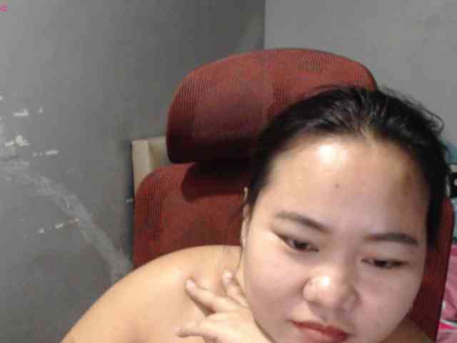 BubbleButtPinay