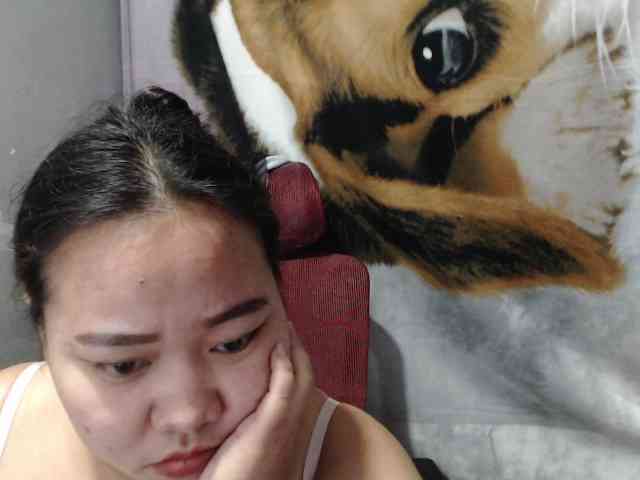 BubbleButtPinay webcam