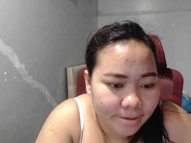 BubbleButtPinay webcam