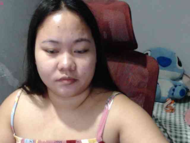 BubbleButtPinay webcam