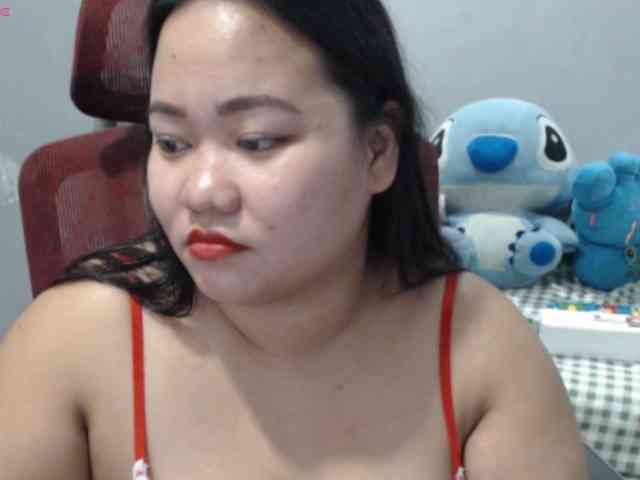 BubbleButtPinay webcam