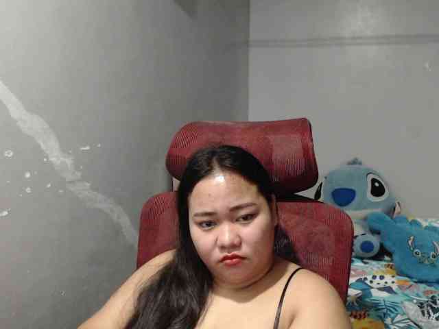 BubbleButtPinay webcam