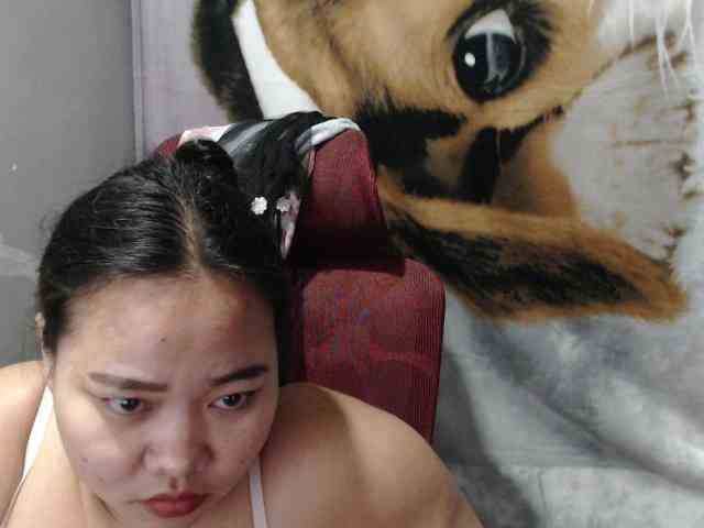 BubbleButtPinay webcam