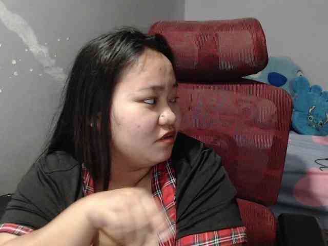 BubbleButtPinay