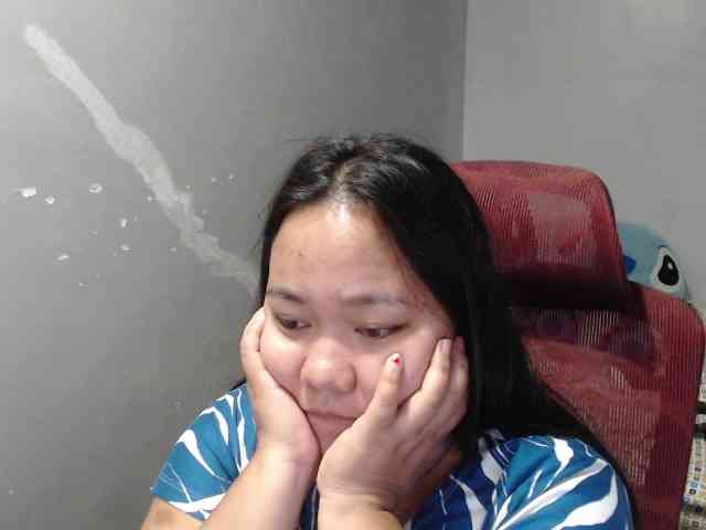 BubbleButtPinay webcam