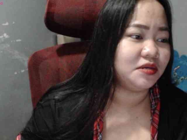 BubbleButtPinay webcam