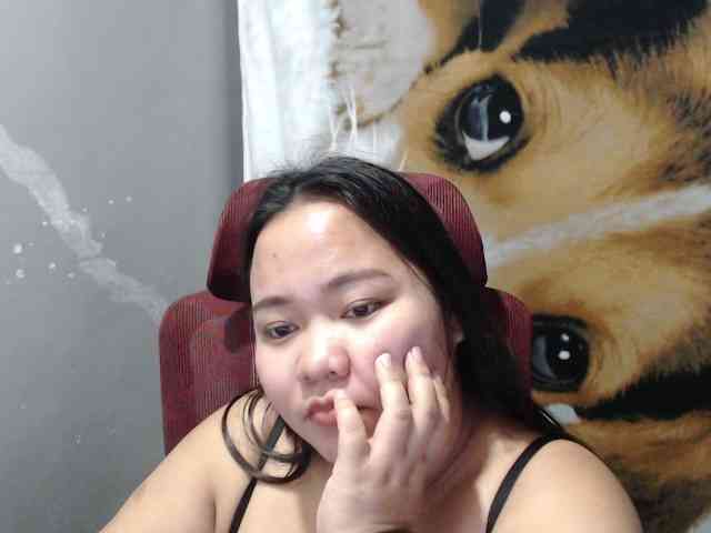 BubbleButtPinay webcam