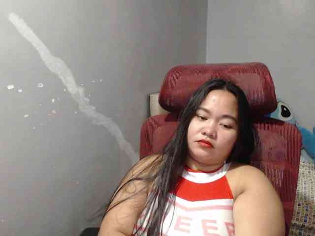 BubbleButtPinay webcam