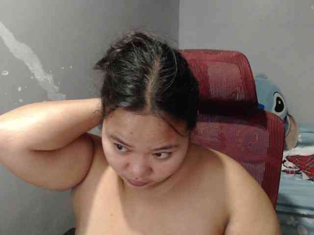 BubbleButtPinay webcam