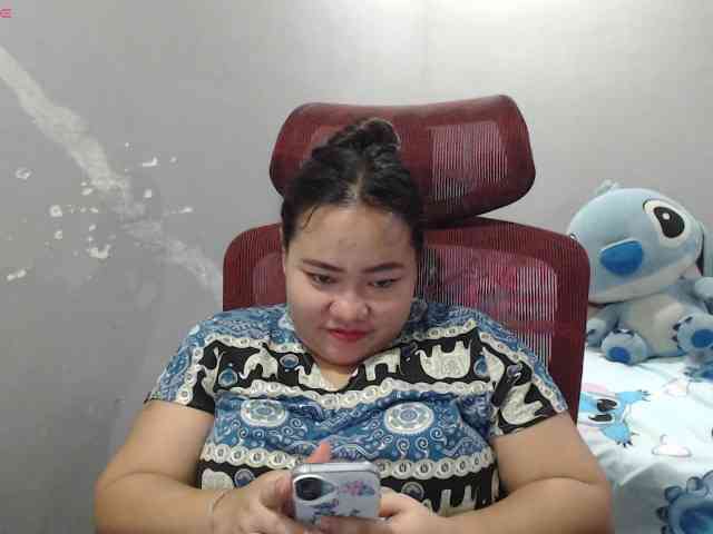 BubbleButtPinay