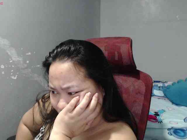 bubblebuttpinay's live room