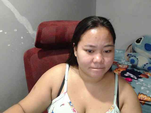 BubbleButtPinay webcam