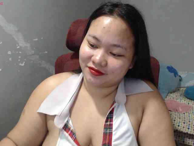 BubbleButtPinay webcam