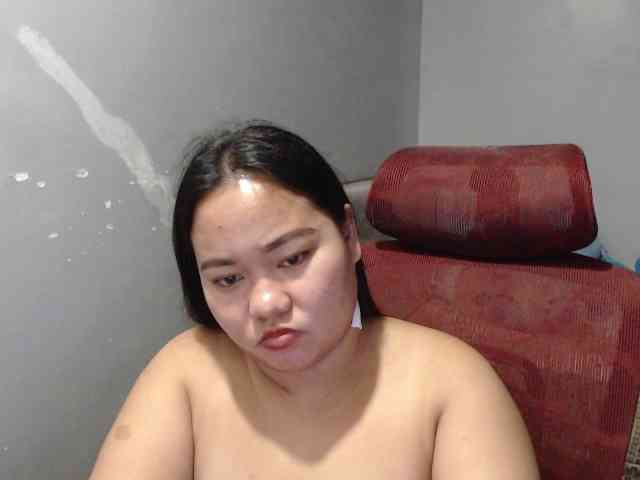 BubbleButtPinay webcam