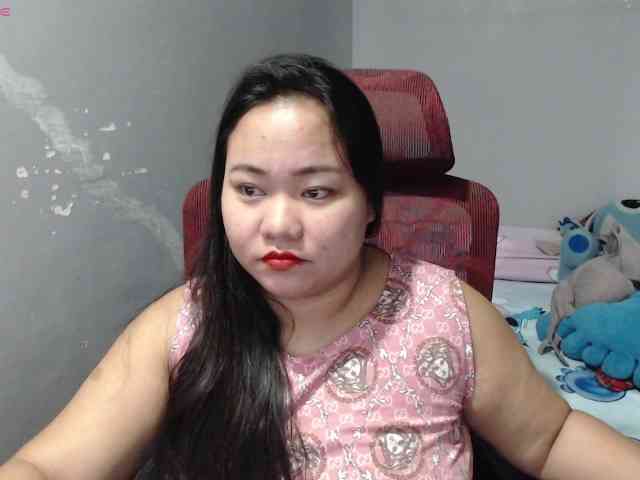 BubbleButtPinay webcam