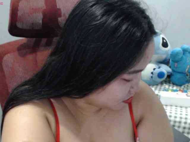 BubbleButtPinay webcam