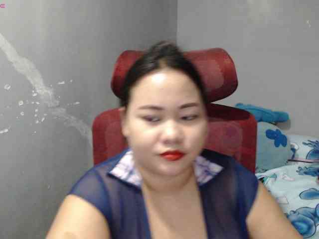 BubbleButtPinay webcam