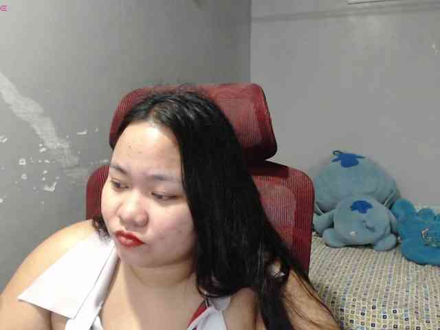 BubbleButtPinay webcam
