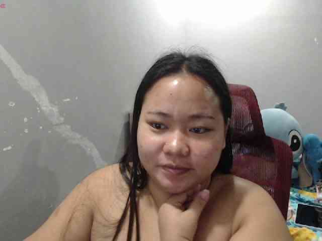 BubbleButtPinay webcam