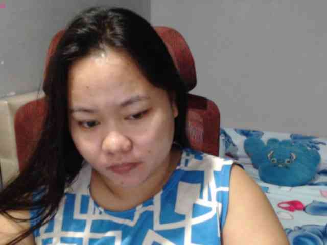 BubbleButtPinay webcam