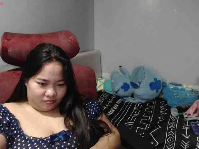 BubbleButtPinay webcam