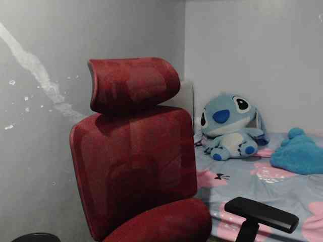 BubbleButtPinay webcam