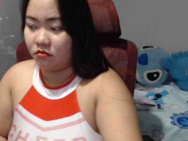 BubbleButtPinay webcam