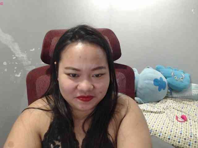 BubbleButtPinay webcam