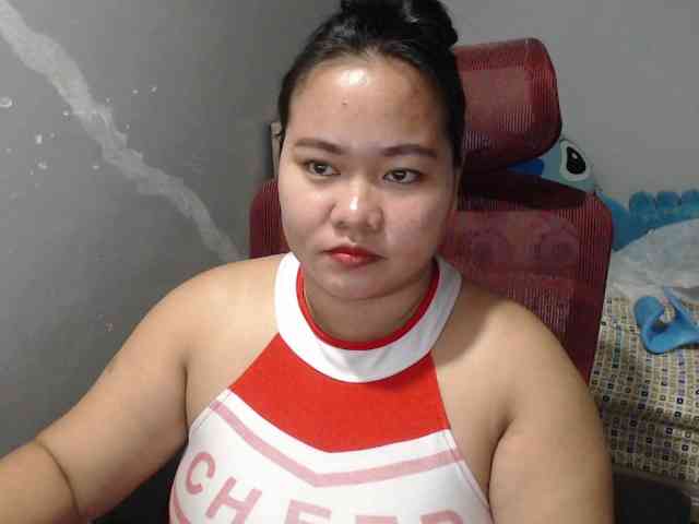 BubbleButtPinay webcam