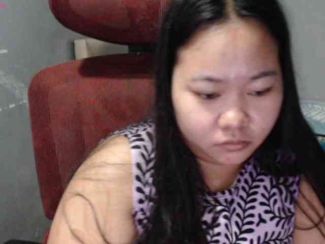 BubbleButtPinay webcam