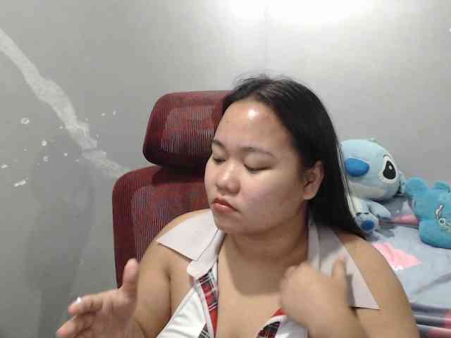 BubbleButtPinay webcam