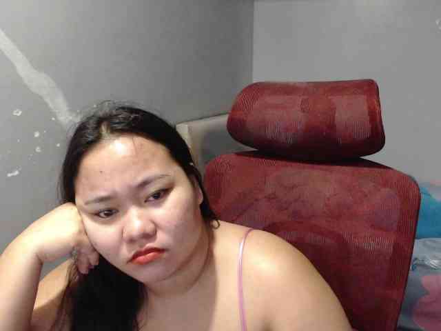 BubbleButtPinay webcam