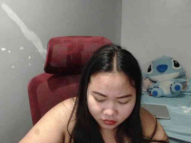 BubbleButtPinay webcam