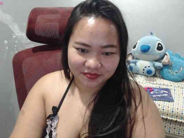 BubbleButtPinay webcam