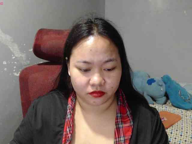 BubbleButtPinay webcam
