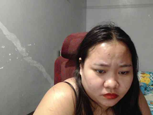 BubbleButtPinay webcam