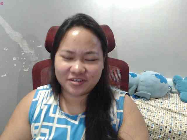 BubbleButtPinay webcam