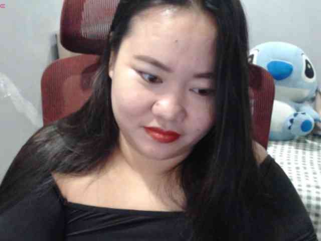 BubbleButtPinay webcam