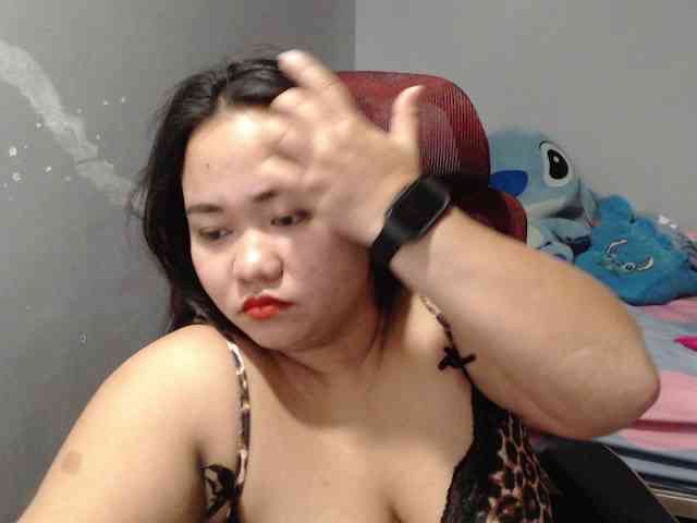 BubbleButtPinay webcam