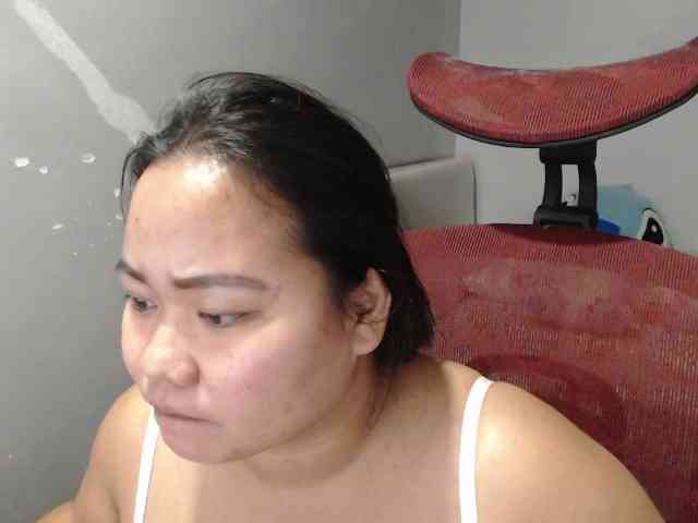 BubbleButtPinay webcam