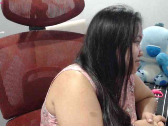 BubbleButtPinay