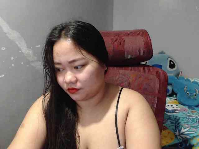 BubbleButtPinay webcam